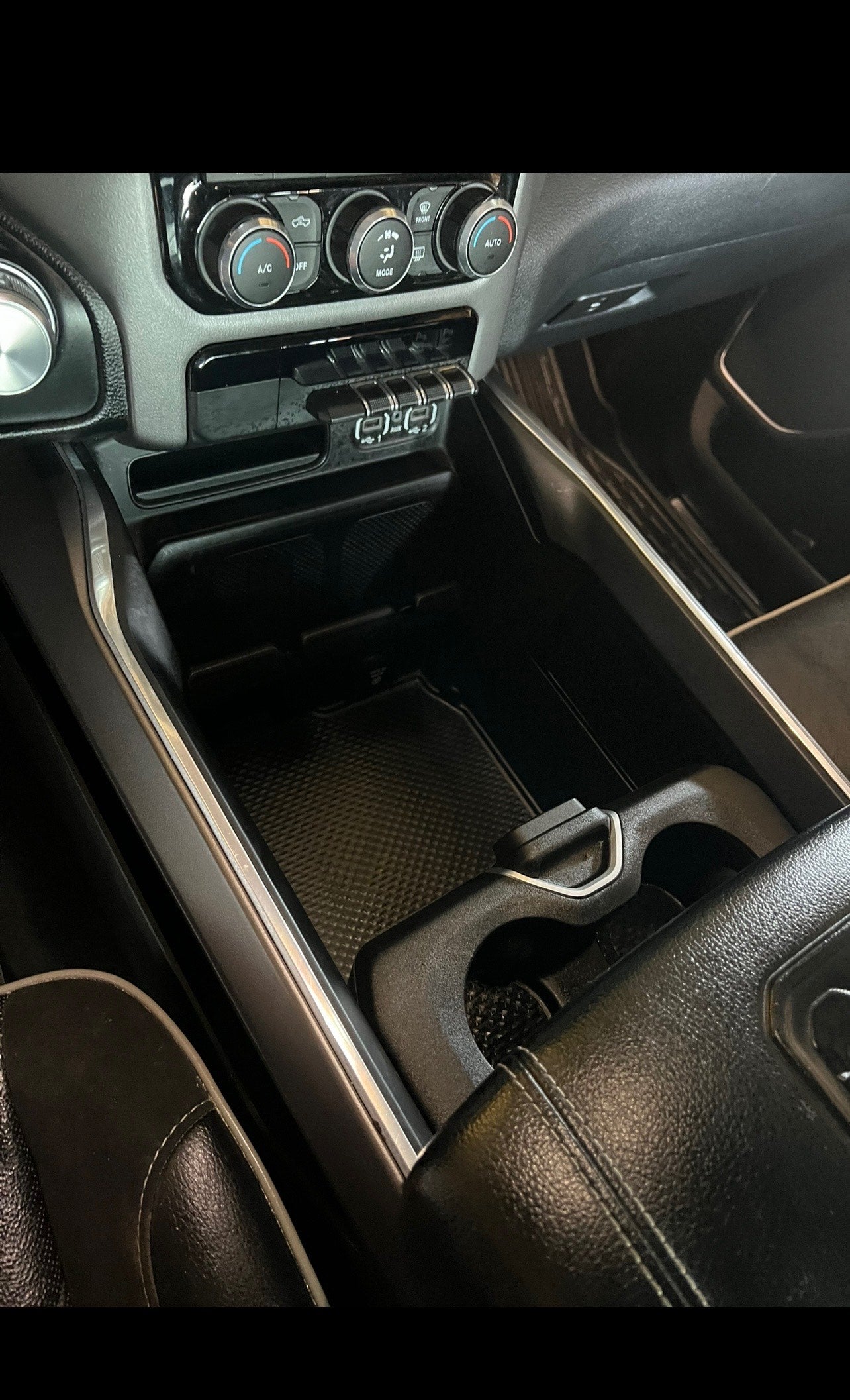 Elite Gold badge (Full-size Class)