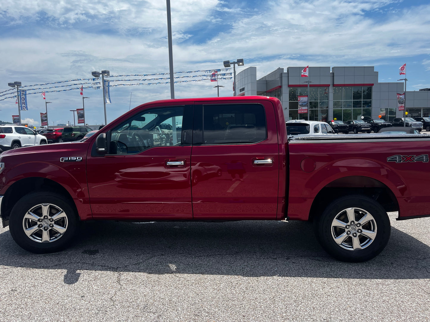 Executive Black Badge (Full-size Class)