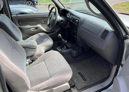 Elite Gold Badge (Mid-size Class)