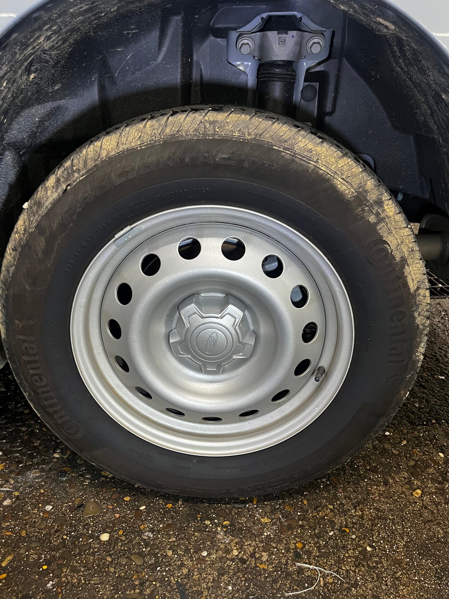 Standard Silver Badge (Mid-size Class)